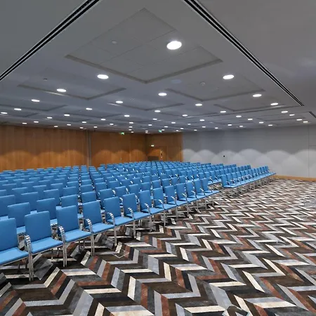 מלון Sana Malhoa