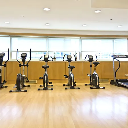 מלון Sana Malhoa 4*