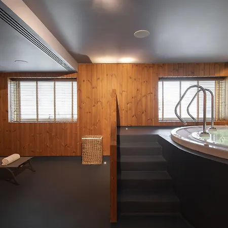 Sana Malhoa ליסבון