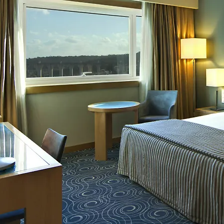 Hotel Sana Malhoa 4*
