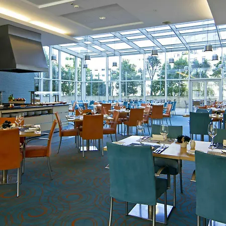 Sana Malhoa Hotel 4*