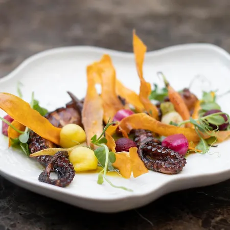 Sana Malhoa Hotel 4*