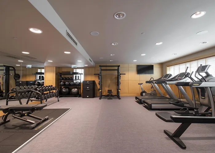 サナ マリョーア 4*