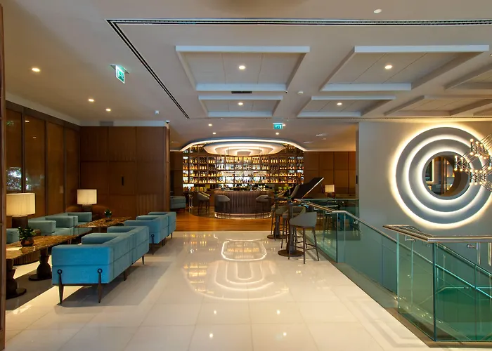 サナ マリョーア リスボン